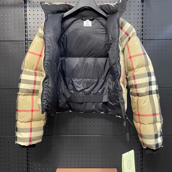 Burberry Beige Checkered Puffer Jacket - Picture 3 of 9